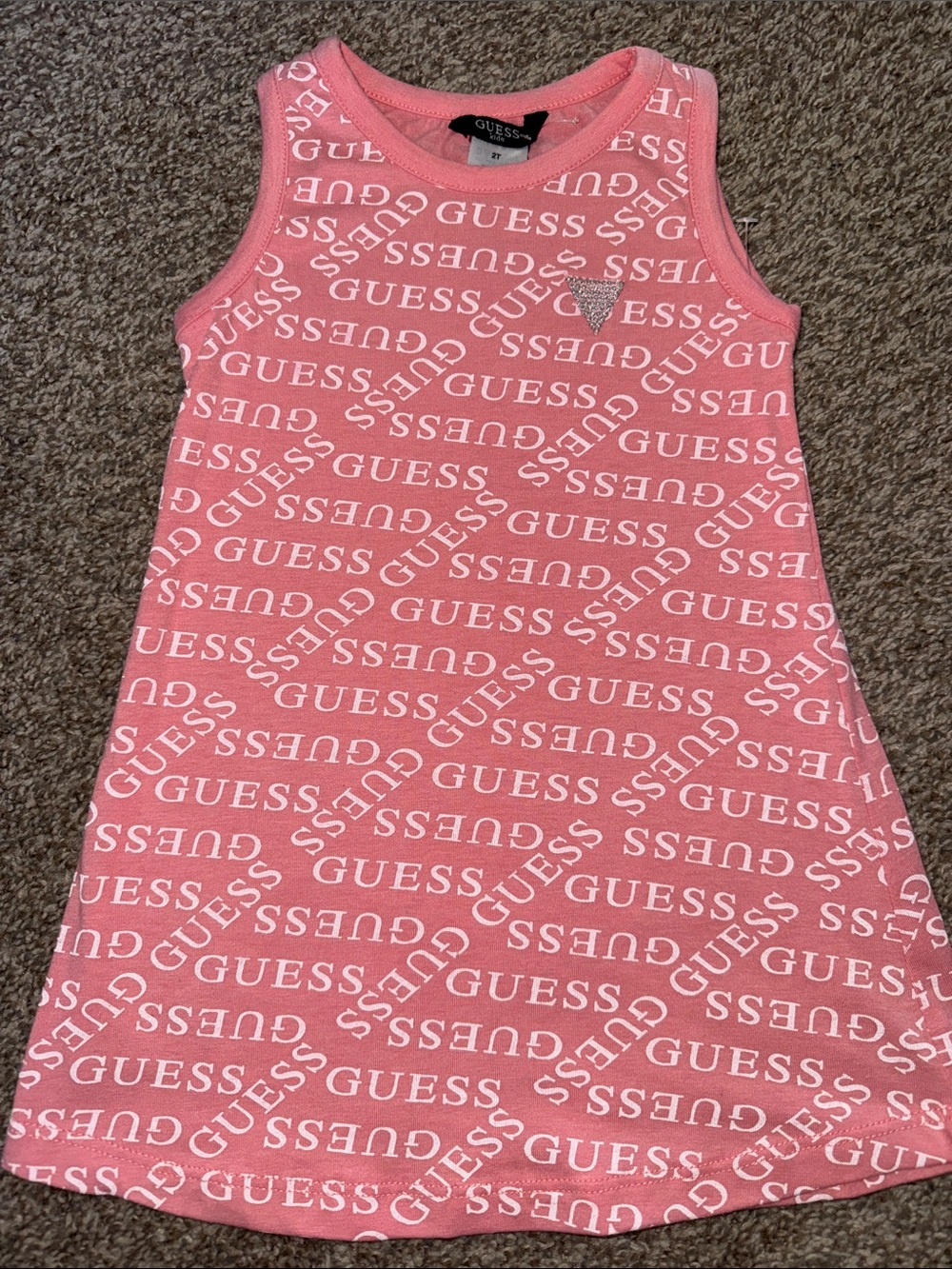 🛍 NWOT 🛍 CUTE LITTLE GIRLS GUESS DRESS SIZE 2T 🛍